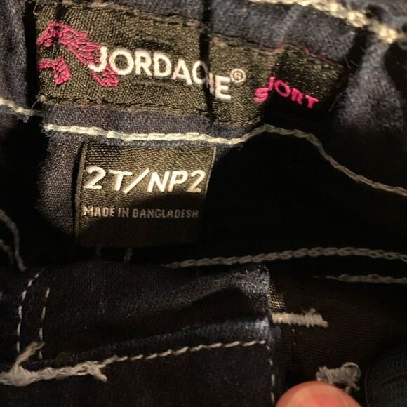 Set of 4 2T denim shorts different brands - Picture 7 of 11